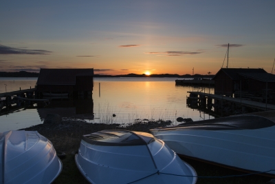 Aamu Utön satamassa